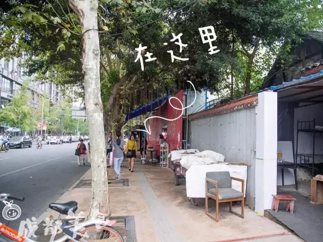 永远要排队的包子店,10元管饱小摊
