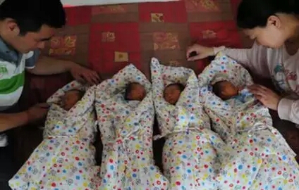23岁产妇生下四胞胎后续,深圳孕妇产子事件