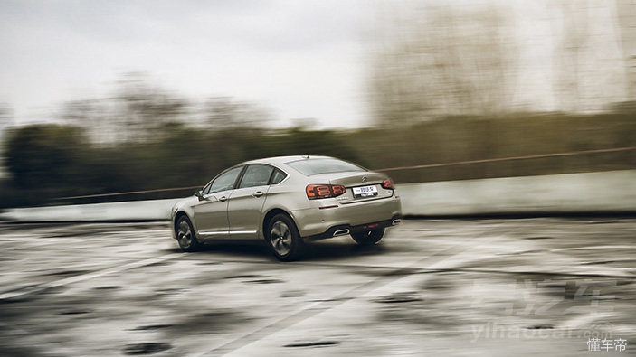 2017款雪铁龙c5自动豪华版试驾,2017雪铁龙天逸c5时尚型试驾