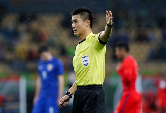 中超裁判报酬多少合适,中超裁判一个月多少钱