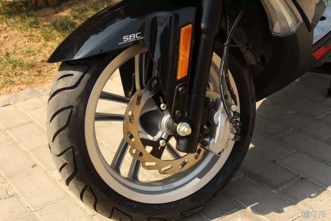 标致125水冷踏板,标致水冷150踏板车测评