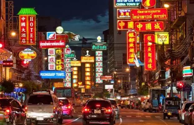 新华人聚集区+CBD中央居住社区，投资，自住，都很适合你！