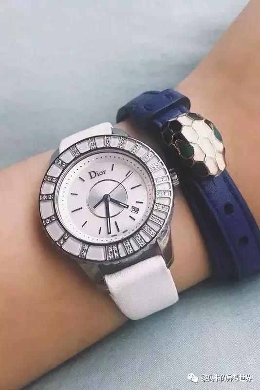 男人戴表跟不戴表的区别,戴表的男人和不戴表的男人