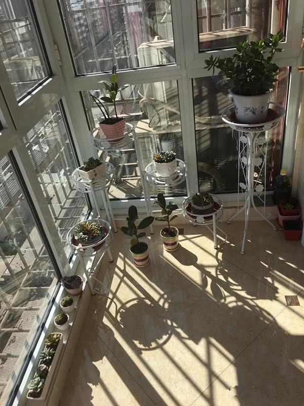 晒晒我的欧式新房，大气上档次，却被嫂子送的十字绣毁了！