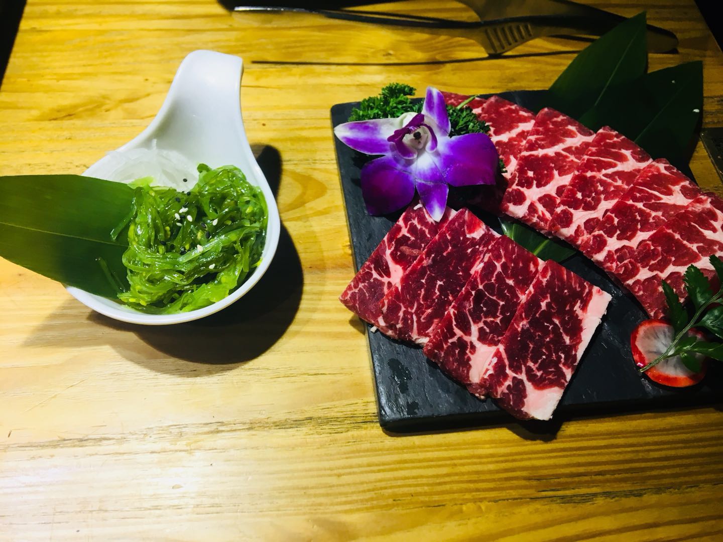 猫猫在路上,猫猫在路上走