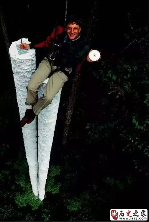 霍金本拉登高清壁纸,站着的霍金的照片