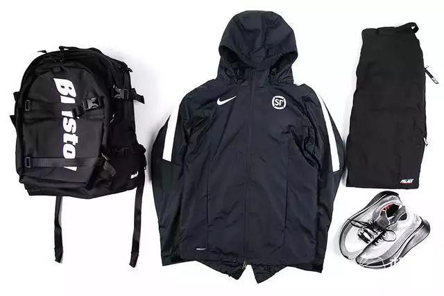 首发试穿顺丰×耐克定制快递服：能配它的只有特斯拉定制三蹦子！