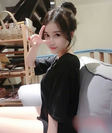 今年最流行的盘头发教程维语,时尚盘头发简单好看的视频