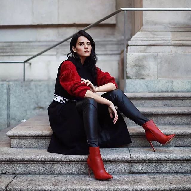 带有这些元素的鞋子，怎么穿都美到爆炸