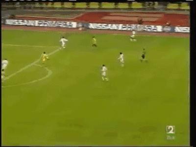 贝隆射门,贝隆踢球风格