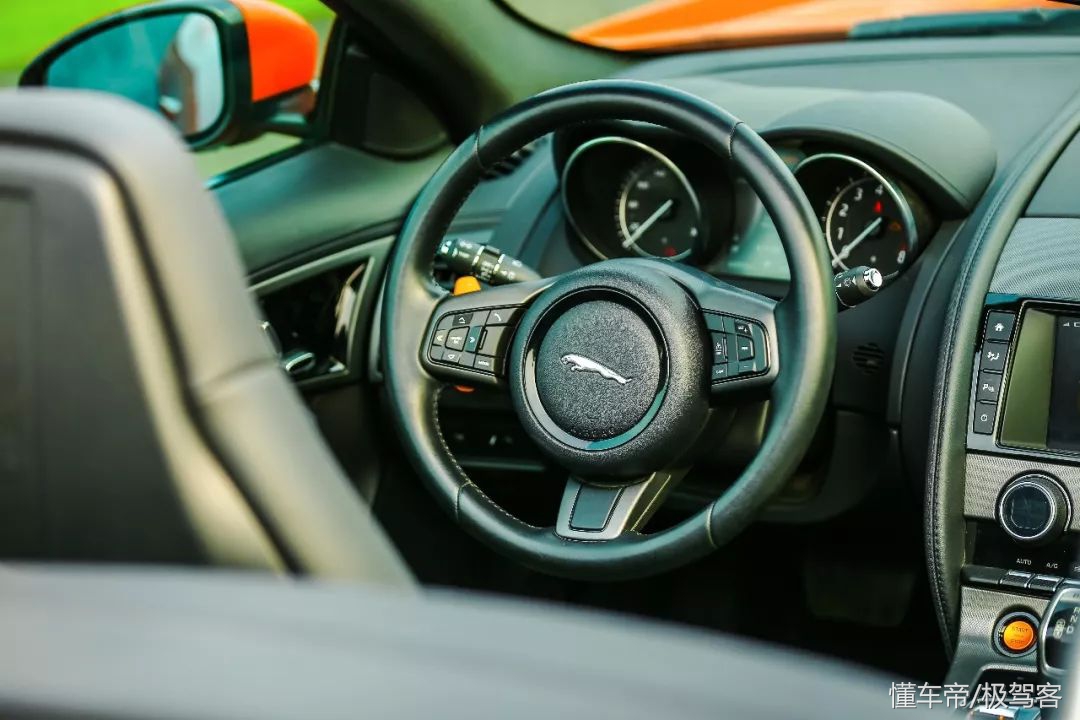 f-type试驾2019,最好听的v6