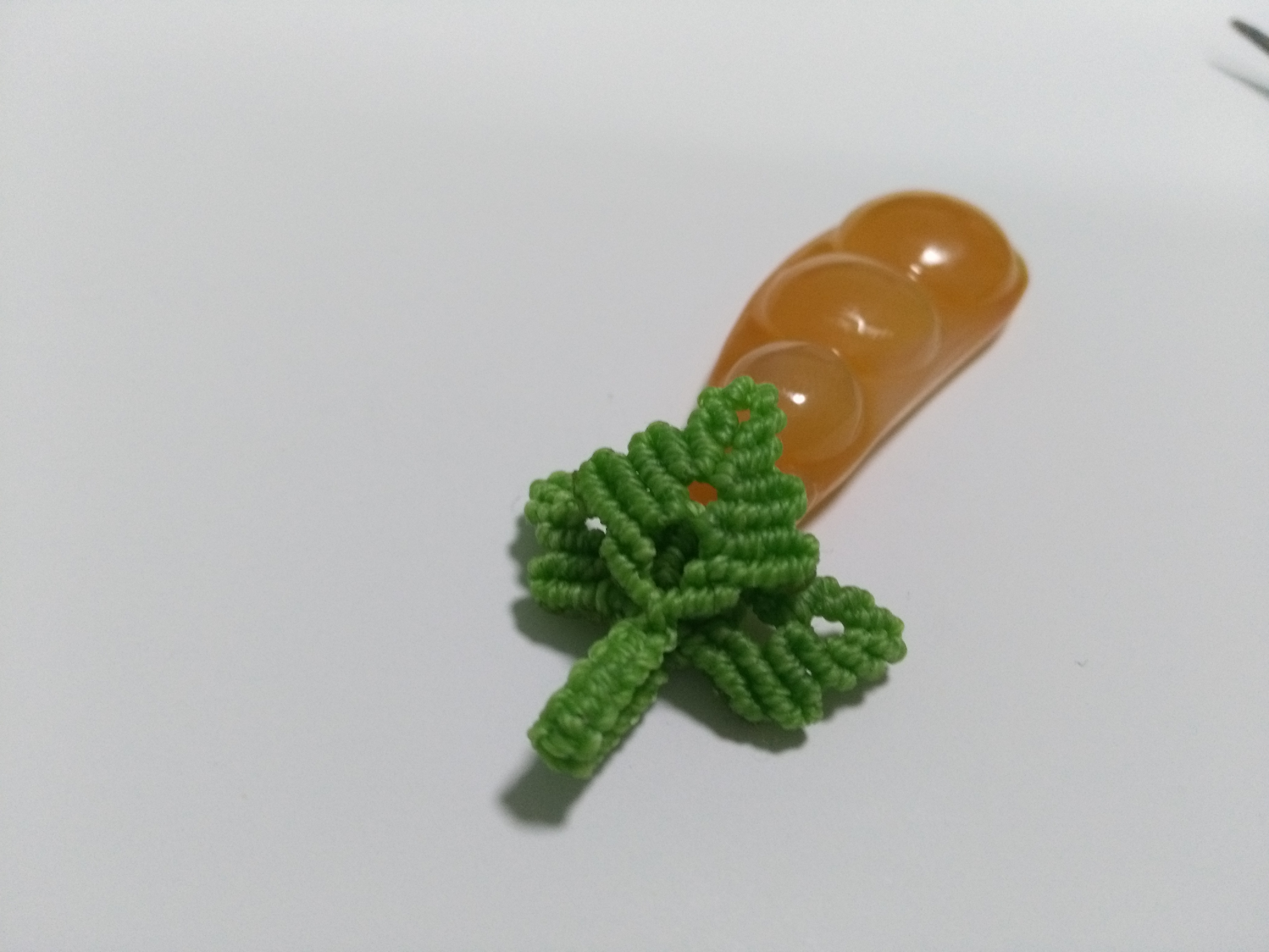 玛瑙豆子编手机吊坠法教程,玉豌豆吊坠怎么编绳