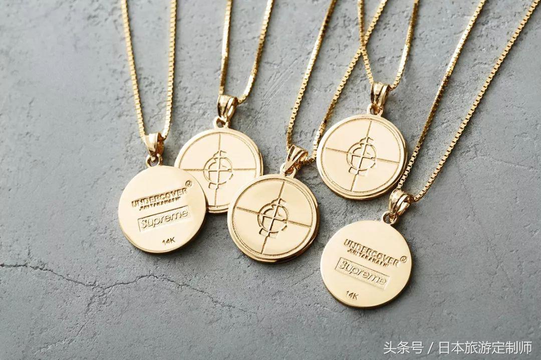 supreme新一季也太好看了吧,这才是真正的supreme联名背面