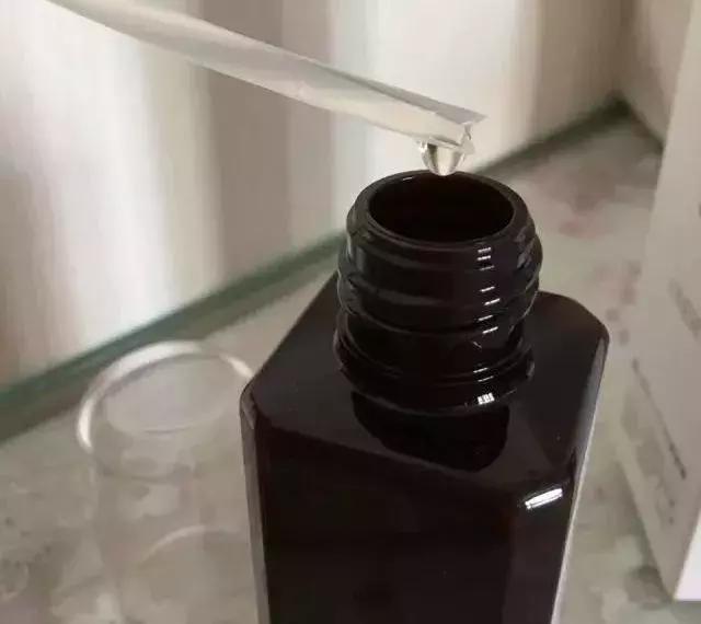 从入门级到贵妇级精华种草心得,从入门到高阶最全护肤步骤