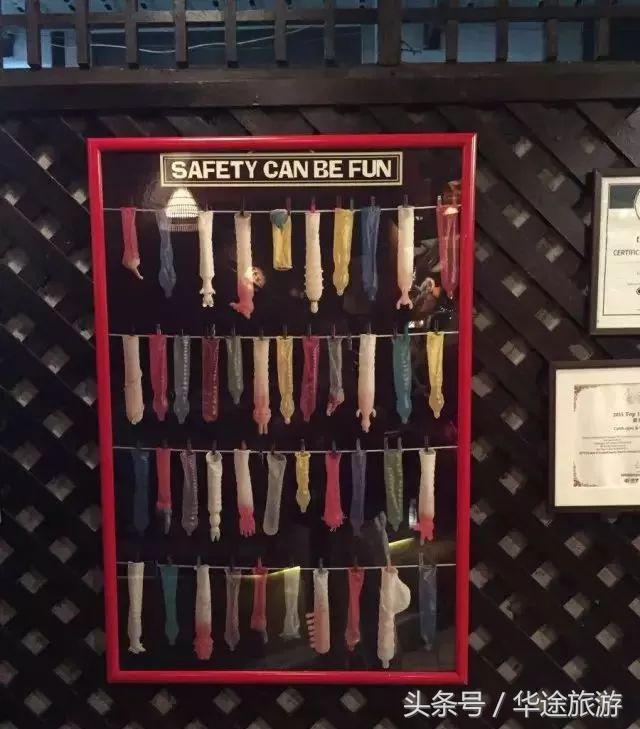 在泰国吃饭，临走时服务员竟然塞给我们一只套套？！