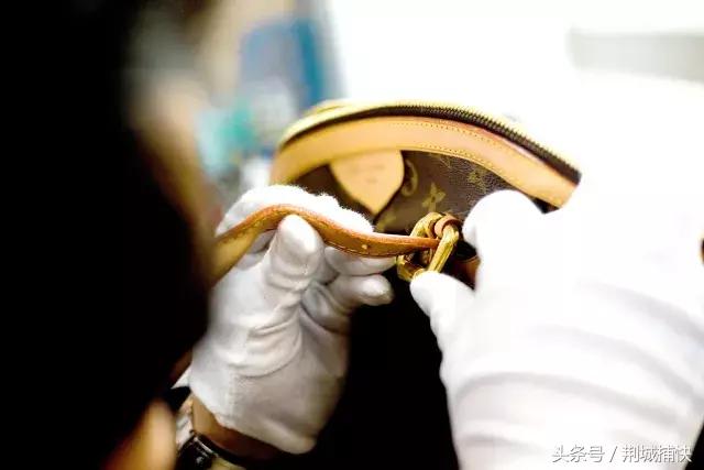 你凭什么认为假包就能换来真感情？荆州姑娘哪是那么好骗的