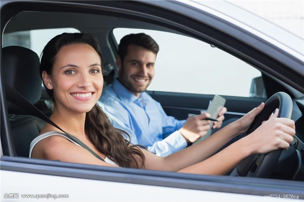 为何驾校教练态度极差,为什么驾校教练这么讨人厌