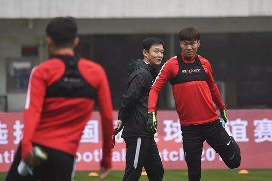 入选英格兰名人堂的中国球员,入选英国足球名人堂