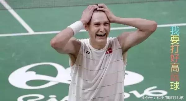 高远球只能打高打不远,高远球需要绕头顶一圈吗