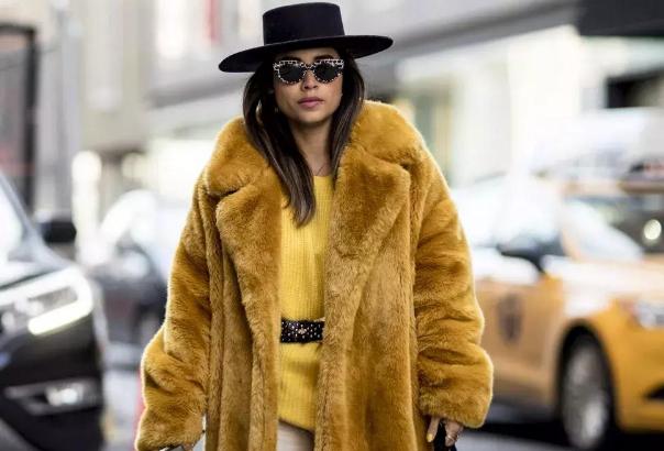 小脸适合什么潮流眼镜框,眼镜框品牌推荐男潮流款