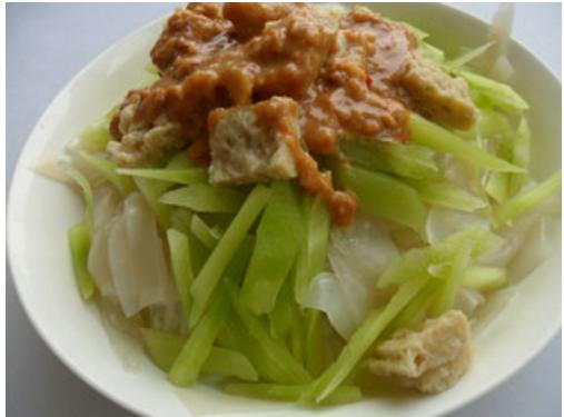 好吃的凉皮在家就可以做简单易懂,手工凉皮无添加劲道爽口好吃