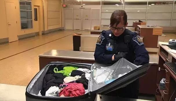 加拿大海关禁带物品清单,加拿大海关禁止带入的物品有什么