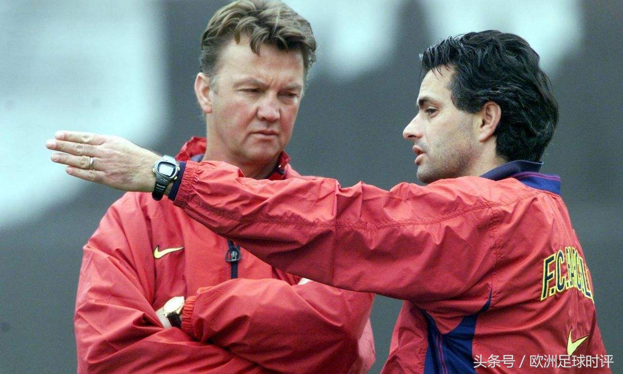 一个来自荷兰的老喷子：“裤袜”你要夹紧双腿