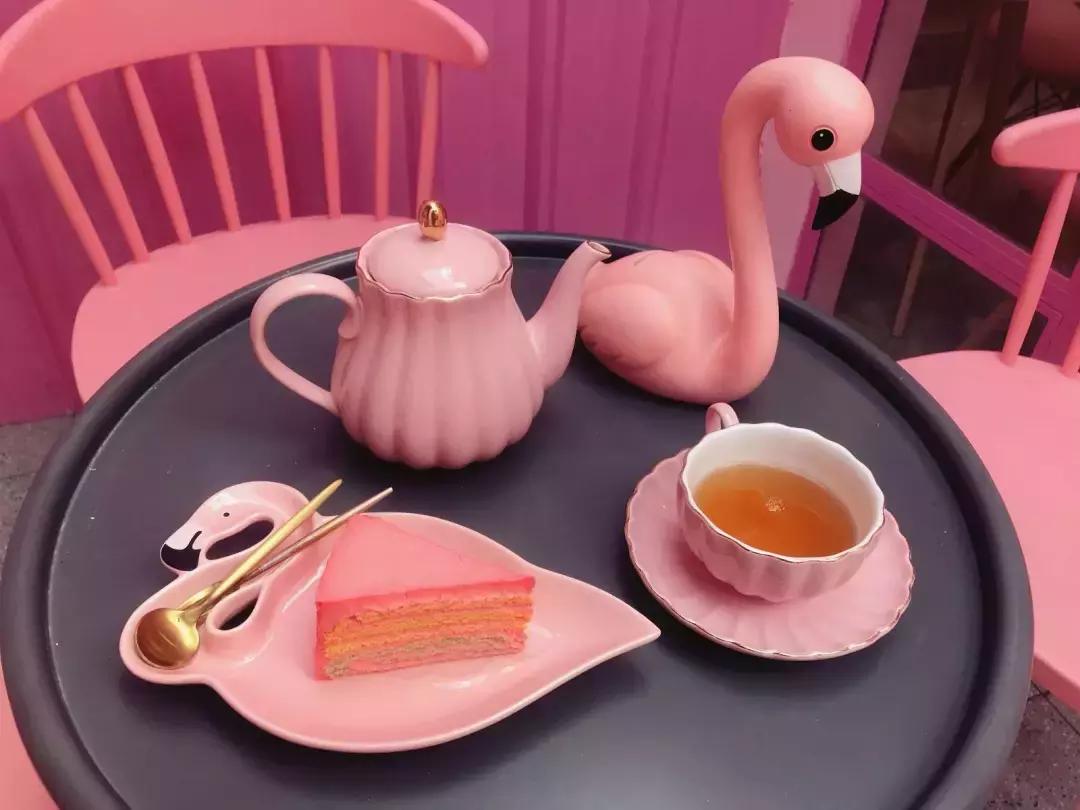 听说大理古城开了一家ins风粉红茶店,颜值逆天！