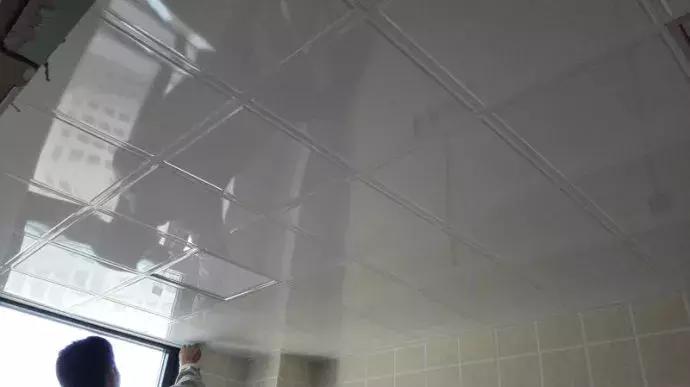 卫浴洁具集成吊顶安装,整体卫浴吊顶安装图