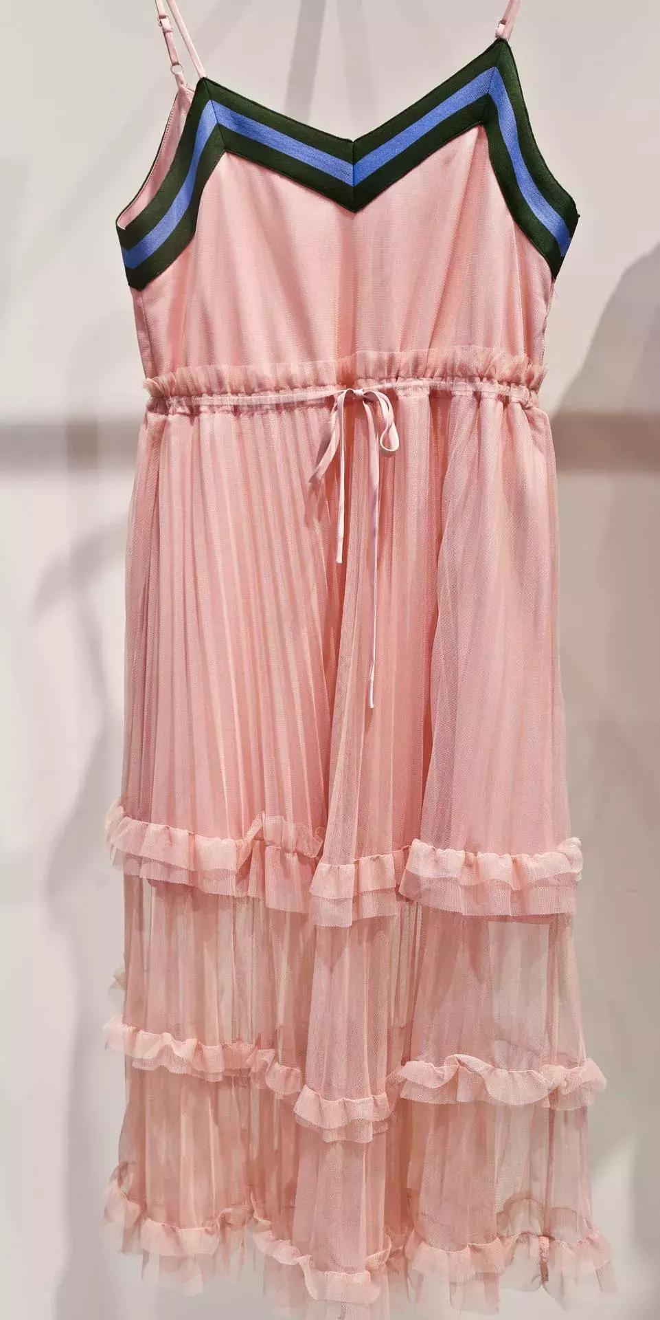 南方姑娘打扮被吐槽,南方有乔木穿女装