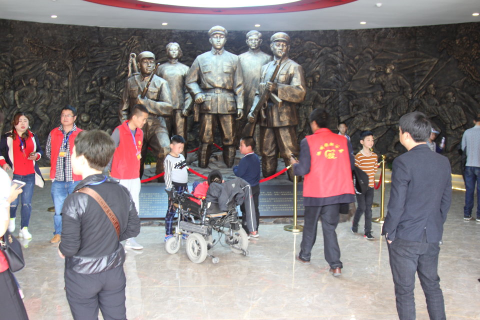 缅怀先烈清明节线上祭扫活动,致敬2020清明祭英烈网络祭扫活动