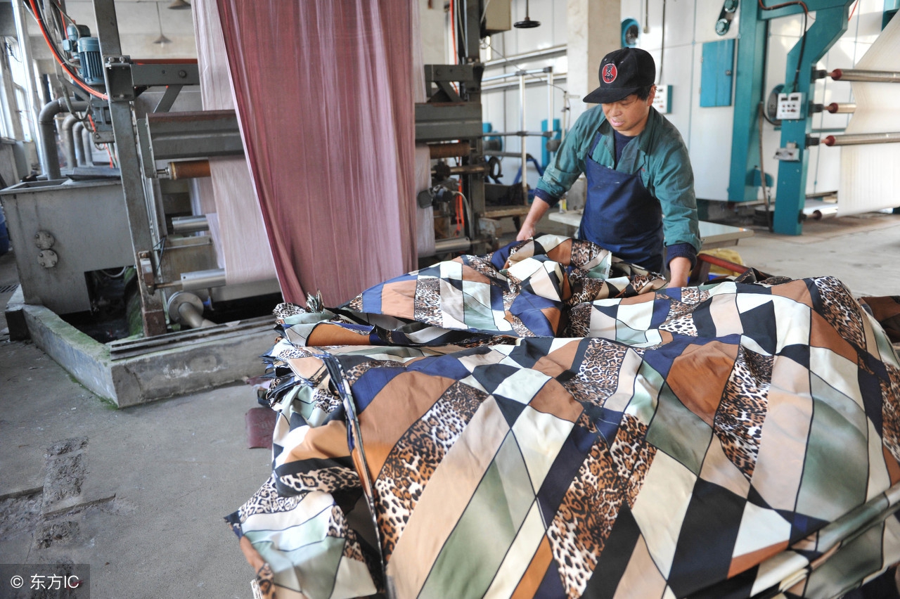 衣服印花图案设计教程,花型简单好织