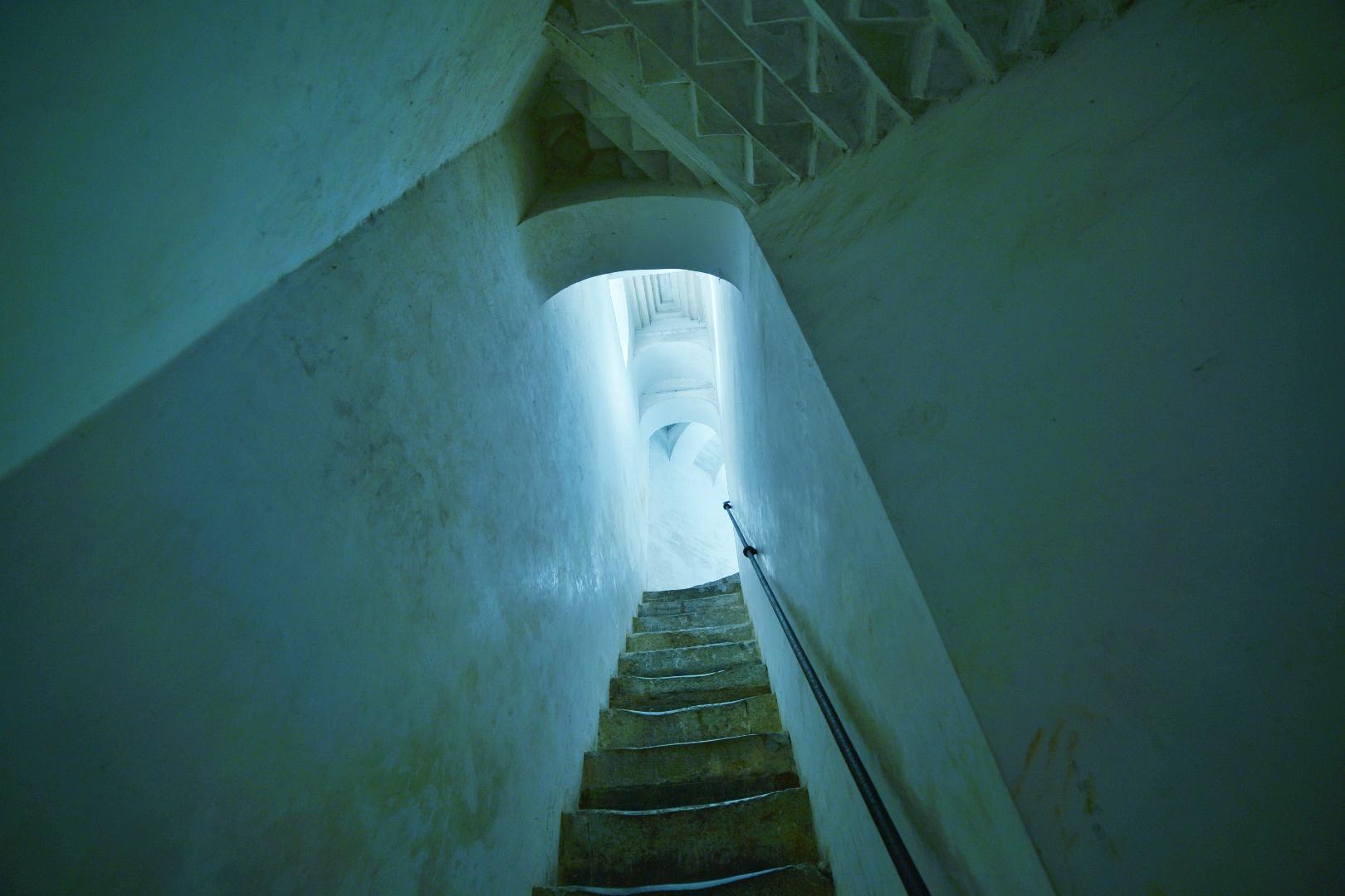 口吞江心月,神游海角天,八省通津第一寺夙愿