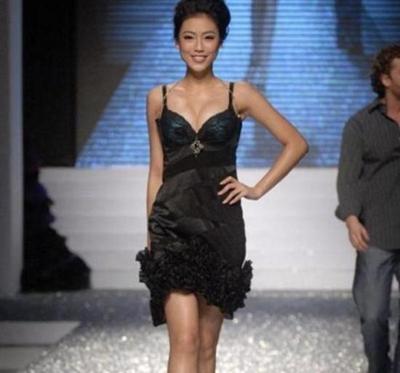 荆灵个人资料易建联,荆灵与易建联