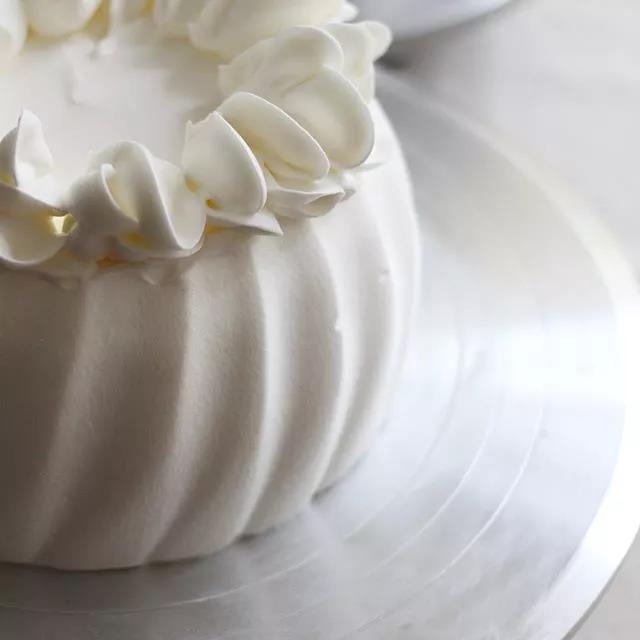 八齿裱花嘴奶油蛋糕简单造型,小孩子奶油蛋糕造型简单