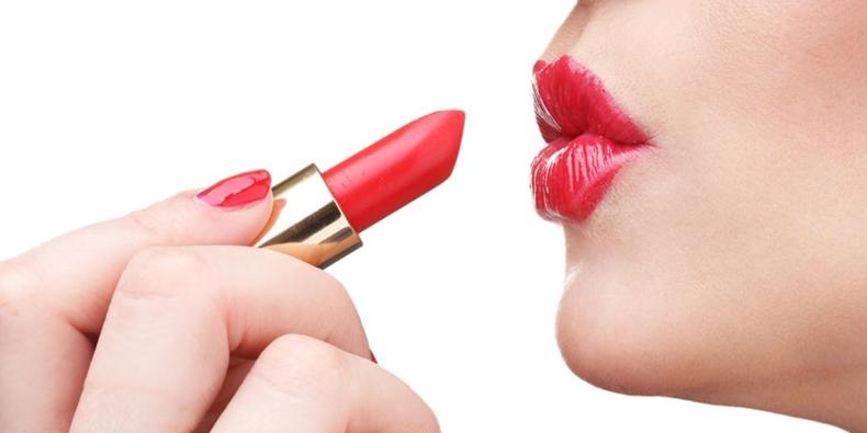 满大街白得发光的手臂和长腿，不用羡慕，做到这些，你也可以有