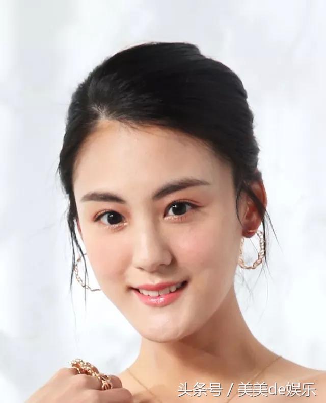 小明星上位,上位嫁入豪门