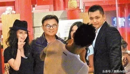 小明星上位,上位嫁入豪门