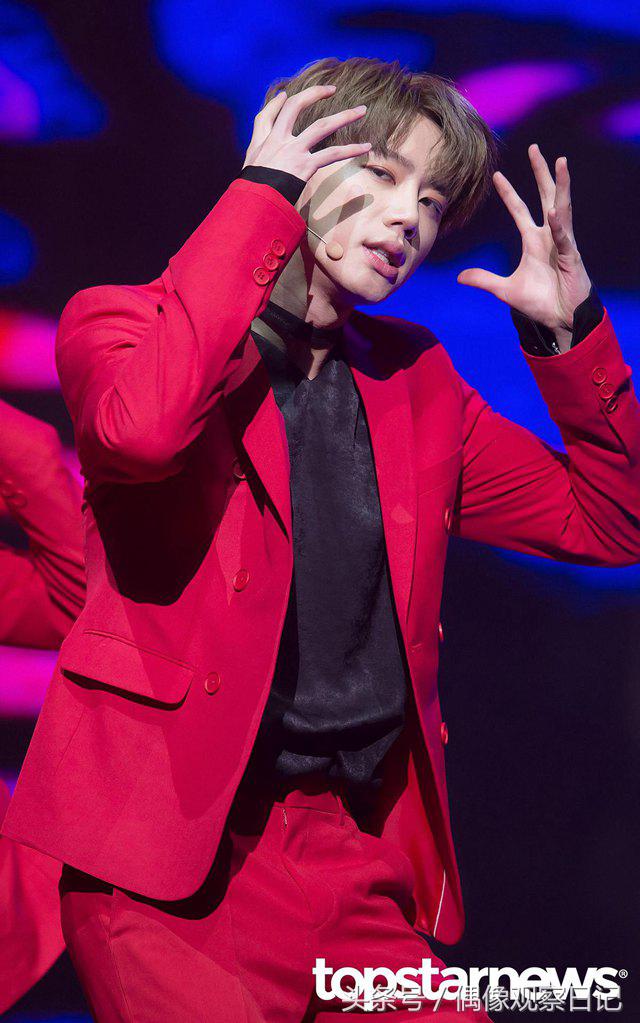 韩国男学生被霸凌,韩国男爱豆被霸凌