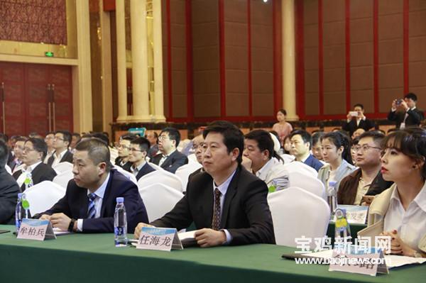 宝鸡返乡大学生创业卖农产品,陕西宝鸡返乡创业