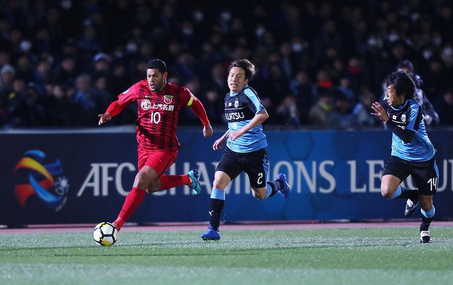 亚冠上港逆转悉尼首发,权健上港中超比赛直播吗