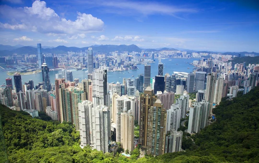 四月我们一起去旅行,4月我们一起去看海好吗