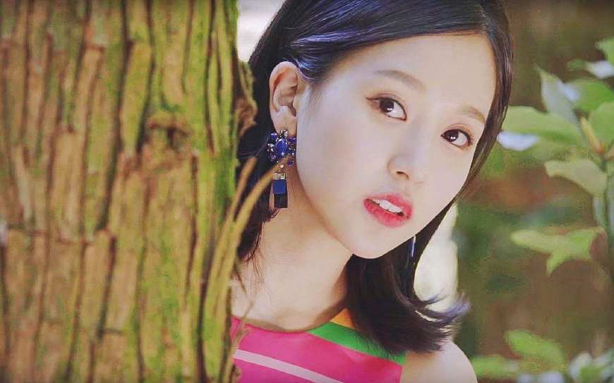 twice井南mina,mina名井南黑天鹅