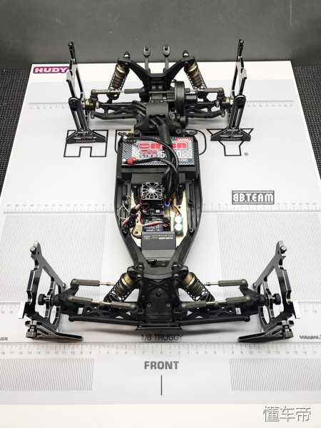 超人继续分享KYOSHOTF7的新车壳