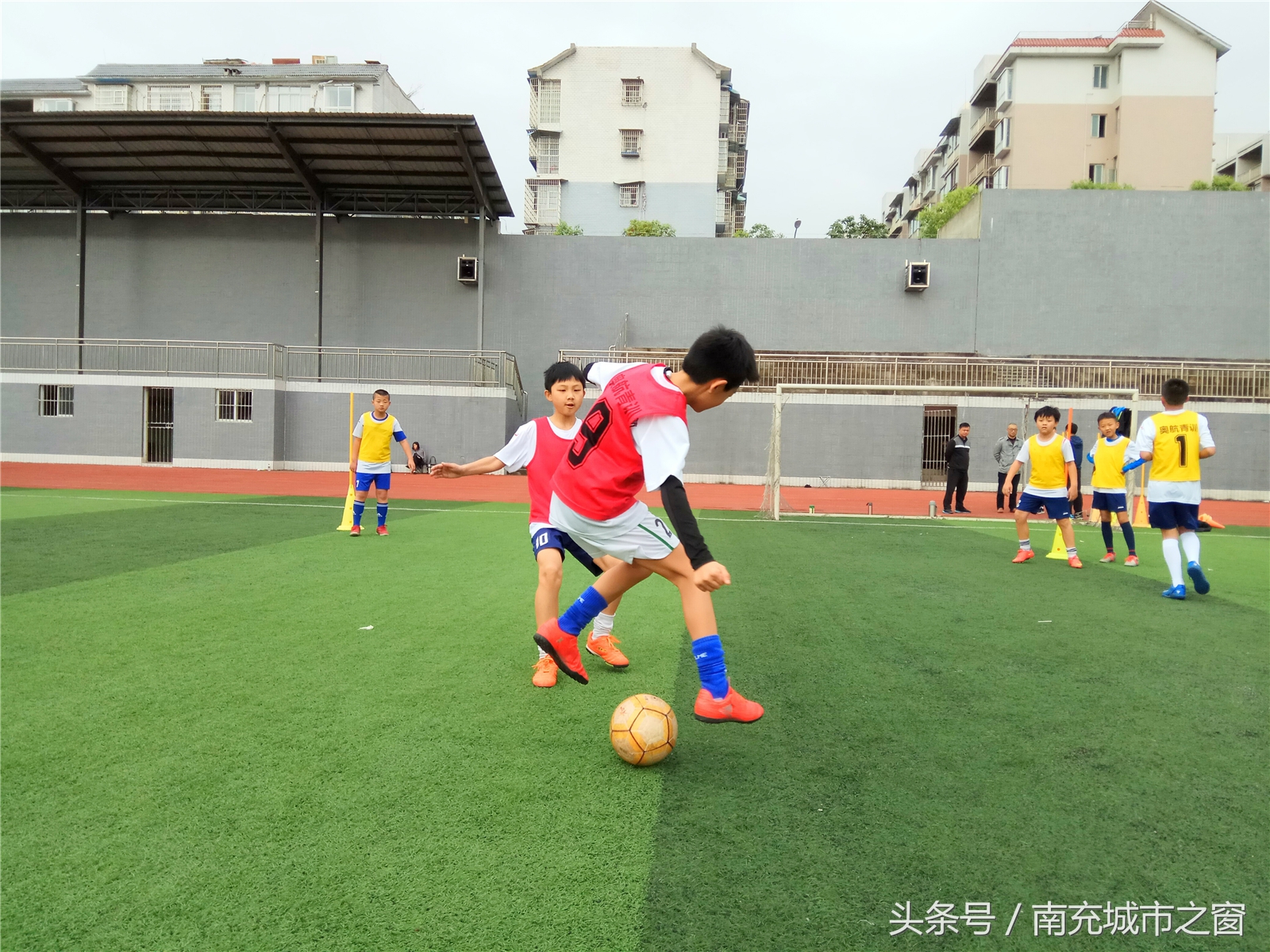 南充市市运会足球营山队,四川南充籍小将