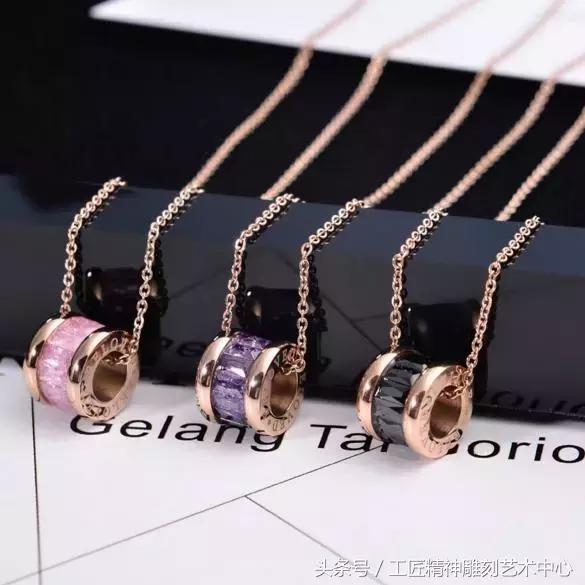 女人美不美看这几点,女人美不美看脖子