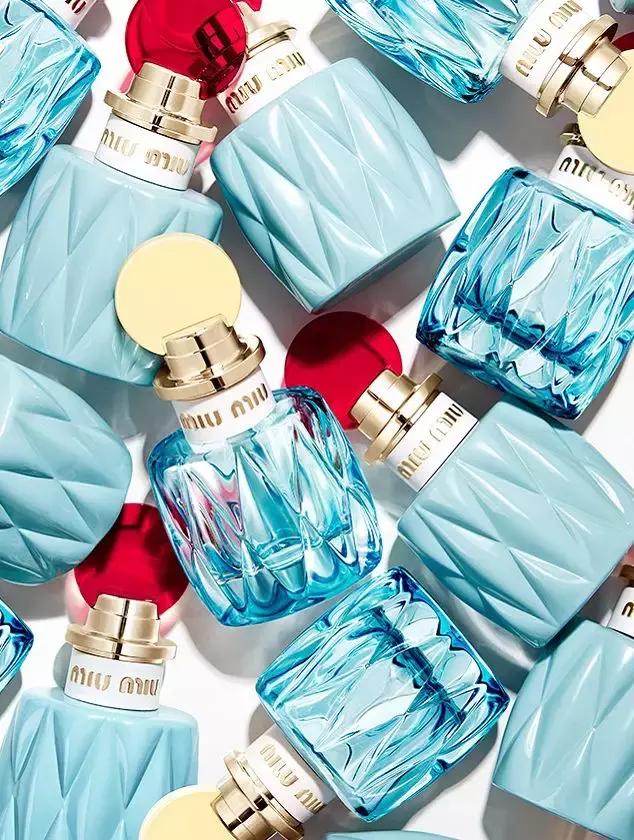 听说这些香水和春天更配哦，喷上这些我竟然想谈恋爱了！