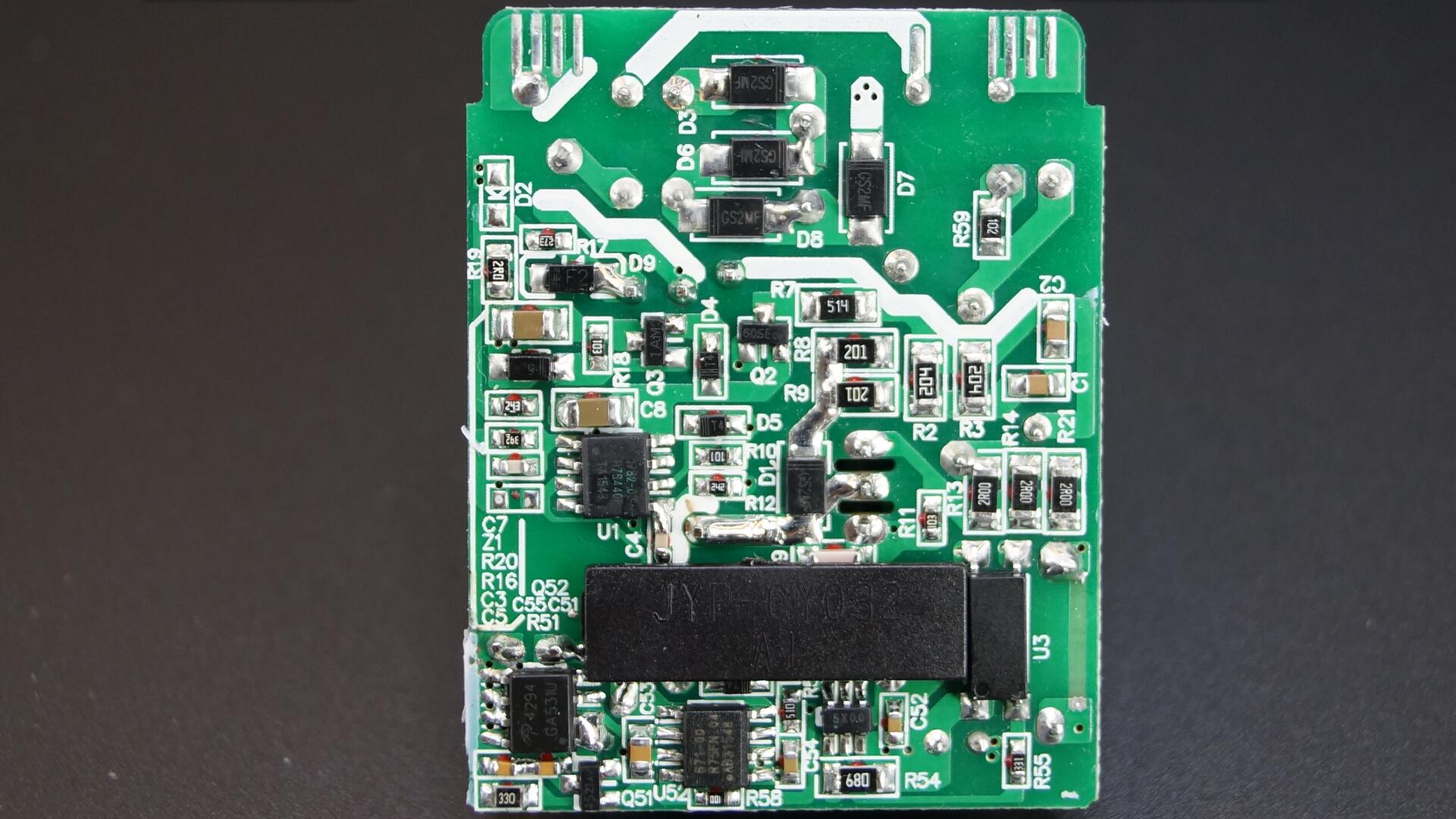 魅族充电器二换一,魅族原装充电器拆解