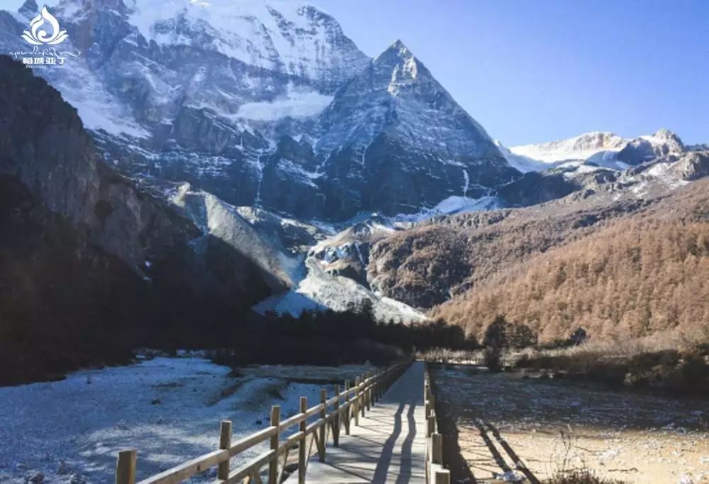 四月末去稻城亚丁怎么样,四月去了心心念念的稻城