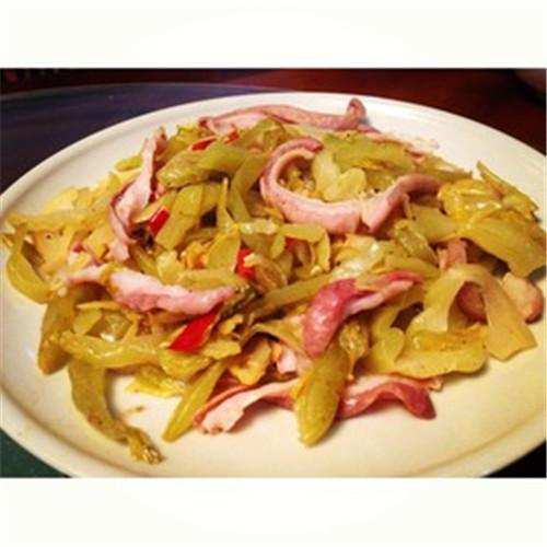 猪肚和什么菜搭配颜色好看又好吃,猪肚禁忌食物搭配